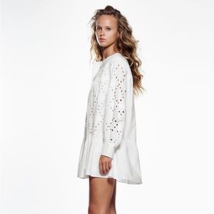 Zara Openwork Eyelet Embroidery Mini Tunic Shirt White Dress Size Medium